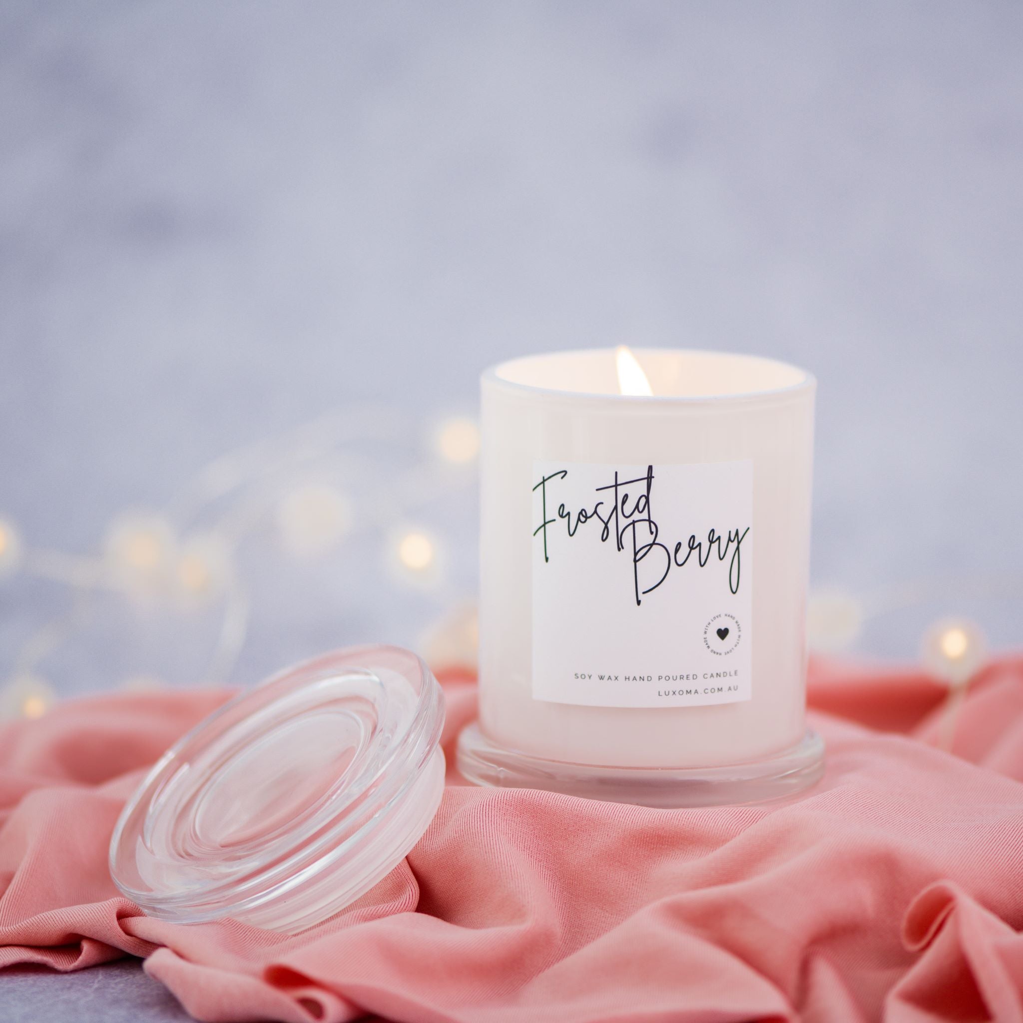 Soy-candle-with-flame-from-cotton-wick
